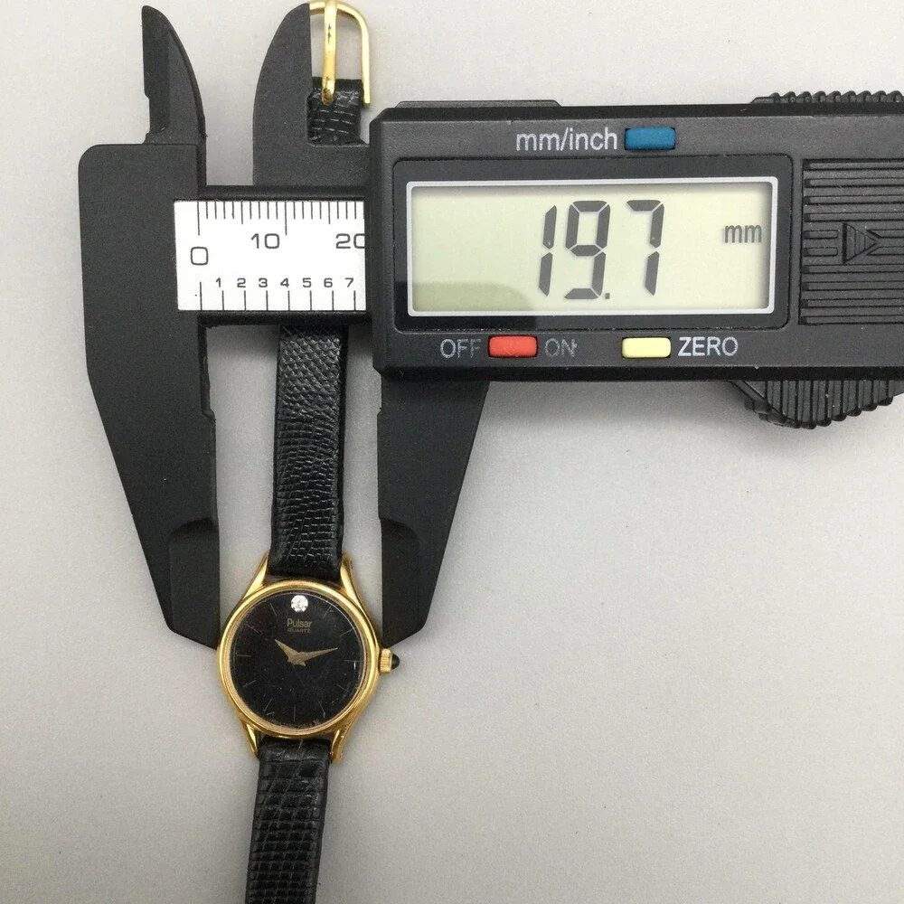 Pulsar Womens Watch 20mm Black Dial Gold Tone Diamond Y580-0019 New Battery